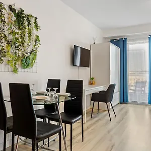  Apartment Aquarius: Upscale Flat In The Heart Of Bucharest!